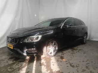 Volvo V-60 V60 I (FW/GW) Combi 2.0 D4 16V (D4204T5(Euro 6)) [133kW]  (10-2013/12-=
2015) picture 3