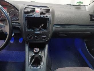 Volkswagen Golf Golf V (1K1) Hatchback 1.4 GT 16V (BLG) [125kW]  (11-2005/11-2008) picture 13