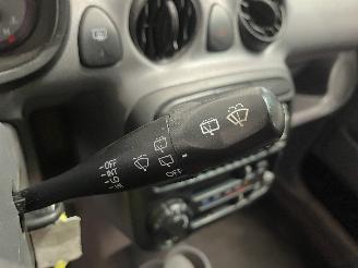 Hyundai Atos Atos Hatchback 1.1 12V (G4HG) [46kW]  (01-1997/12-2008) picture 15