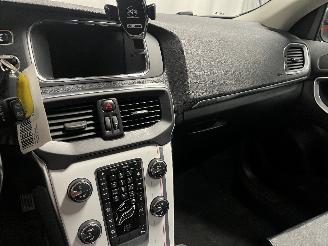 Volvo V-40 V40 (MV) Hatchback 5-drs 1.6 T4 GTDi 16V (B4164T) [132kW]  (03-2012/12=
-2016) picture 16