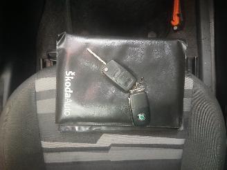 Skoda Roomster Roomster (5J) MPV 1.2 12V HTP (BZG) [51kW]  (01-2007/05-2015) picture 18