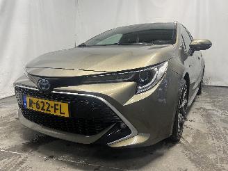 damaged passenger cars Toyota Corolla Corolla Touring Sport (E21/EH1) Combi 2.0 16V Hybrid (M20AFXS) [132kW]=
  (02-2019/...) 2020/5