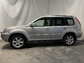 Nissan X-Trail X-Trail (T30) SUV 2.5 16V 4x4 (QR25) [121kW]  (09-2002/01-2013) picture 4