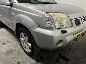 Nissan X-Trail X-Trail (T30) SUV 2.5 16V 4x4 (QR25) [121kW]  (09-2002/01-2013) picture 24