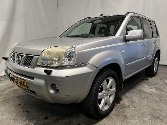 Nissan X-Trail X-Trail (T30) SUV 2.5 16V 4x4 (QR25) [121kW]  (09-2002/01-2013) picture 3
