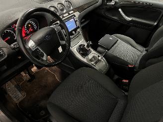 Ford Galaxy Galaxy (WA6) MPV 2.0 16V (A0WB(Euro 5)) [107kW]  (05-2006/06-2015) picture 12