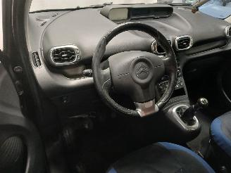 Citroën C3 C3 Picasso (SH) MPV 1.4 16V VTI 95 (EP3(8FS)) [70kW]  (12-2008/10-2017=
) picture 12