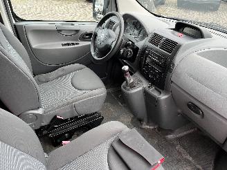 Citroën Jumpy Jumpy (G9) Van 2.0 HDiF 16V 125 (DW10CD(AHZ)) [94kW]  (07-2011/07-2016=
) picture 9