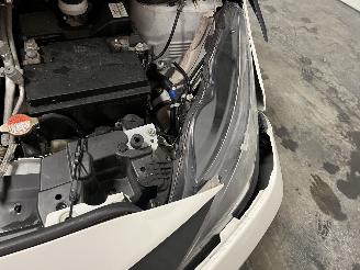 Toyota Aygo Aygo (B40) Hatchback 1.0 12V VVT-i (1KR-FE) [51kW]  (05-2014/06-2018) picture 31