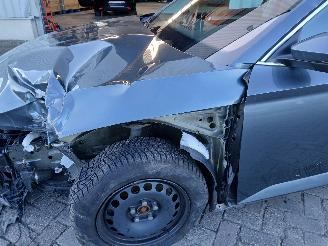 Skoda Superb Superb (3V3) Liftback 1.8 TSI 16V (CJSA) [132kW]  (03-2015/06-2024) picture 36