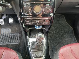 Citroën DS3 DS3 (SA) Hatchback 1.6 16V VTS THP 155 (EP6DT(5FR)) [115kW]  (11-2009/=
07-2015) picture 23