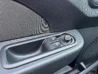 Renault Twingo Twingo II (CN) Hatchback 3-drs 1.2 16V (D4F-764(D4F-E7)) [55kW]  (03-2=
007/09-2014) picture 12