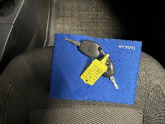 Dacia Lodgy Lodgy (JS/SD0J) MPV 1.2 TCE 16V (H5F-408) [85kW]  (03-2012/...) picture 19