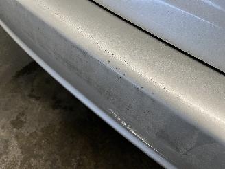 Toyota Avensis Avensis Wagon (T25/B1E) Combi 1.8 16V VVT-i (1ZZFE) [95kW]  (04-2003/1=
1-2008) picture 12