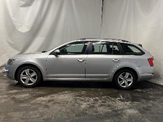 Skoda Octavia Octavia Combi (5EAC) Combi 5-drs 1.6 TDI Greenline 16V (CRKB) [81kW]  =
(05-2013/07-2020) picture 4