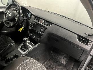 Skoda Octavia Octavia Combi (5EAC) Combi 5-drs 1.6 TDI Greenline 16V (CRKB) [81kW]  =
(05-2013/07-2020) picture 15