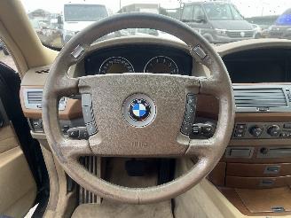 BMW 7-serie 7 serie (E65/E66/E67) Sedan 745i,Li 4.4 V8 32V (N62-B44A) [245kW]  (07=
-2001/03-2005) picture 21