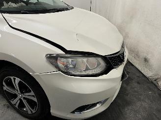 Nissan Pulsar Pulsar (C13) Hatchback 1.2 DIG-T 16V (HRA2DDT) [85kW]  (10-2014/...) picture 8