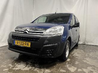 uszkodzony samochody osobowe Citroën Berlingo Berlingo Van 1.6 Hdi, BlueHDI 75 (DV6FE(BHW)) [55kW]  (07-2010/04-2020=
) 2017/3