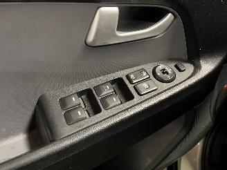 Kia Sportage Sportage (SL) Terreinwagen 2.0 CVVT 16V 4x2 (G4KD) [120kW]  (07-2010/0=
2-2016) picture 18