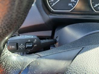 BMW 1-serie 1 serie (E87/87N) Hatchback 5-drs 116i 1.6 16V (N45-B16A) [85kW]  (06-=
2004/06-2011) picture 12