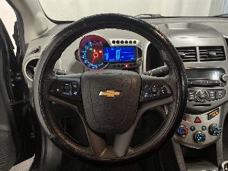 Chevrolet Aveo Aveo (300) Hatchback 1.2 16V (LDC) [63kW]  (03-2011/12-2015) picture 17