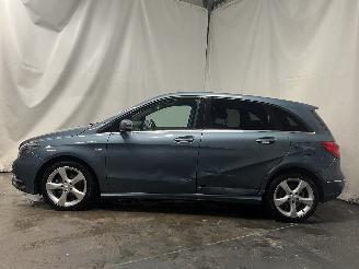 Mercedes B-klasse B (W246) Hatchback 1.6 B-180 BlueEFFICIENCY Turbo 16V (M270.910) [90kW=
]  (11-2011/12-2018) picture 4