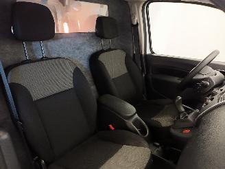 Renault Kangoo Kangoo Express (FW) Van 1.5 dCi 75 (K9K-628(K9K-E6)) [55kW]  (09-2010/=
=2E..) picture 8