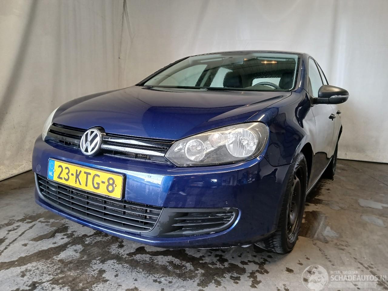 Volkswagen Golf Golf VI (5K1) Hatchback 1.6 TDI 16V (CAYC(Euro 5)) [77kW]  (02-2009/11=
-2012)