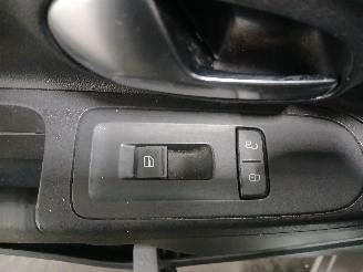 Volkswagen Up! Up! (121) Hatchback 1.0 12V EcoFuel (CPGA(Euro 6)) [50kW]  (11-2012/11=
-2023) picture 13