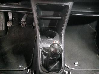 Volkswagen Up! Up! (121) Hatchback 1.0 12V 60 (CHYA) [44kW]  (08-2011/08-2020) picture 16