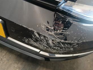 Volkswagen Golf Golf VII (AUA) Hatchback 1.0 TSI 12V BlueMotion (DKRF) [85kW]  (05-201=
5/08-2020) picture 28