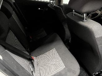 Volkswagen Polo Polo V (6R) Hatchback 1.2 12V (CGPB(Euro 5)) [44kW]  (06-2009/05-2014)= picture 13