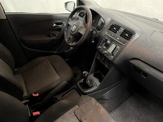 Volkswagen Polo Polo V (6R) Hatchback 1.2 12V (CGPB(Euro 5)) [44kW]  (06-2009/05-2014)= picture 12