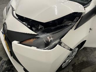 Toyota Aygo Aygo (B40) Hatchback 1.0 12V VVT-i (1KR-FE) [51kW]  (05-2014/06-2018) picture 22