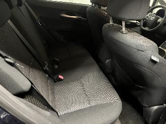 Toyota Auris Auris (E15) Hatchback 1.8 16V HSD Full Hybrid (2ZRFXE) [100kW]  (09-20=
10/09-2012) picture 19