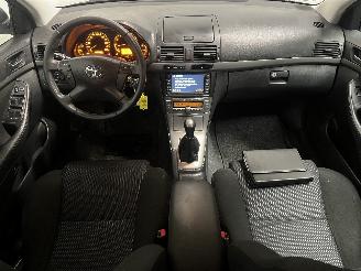 Toyota Avensis Avensis (T25/B1D) Liftback 2.0 16V VVT-i D4 (1AZFSE) [108kW]  (03-2003=
/11-2008) picture 13