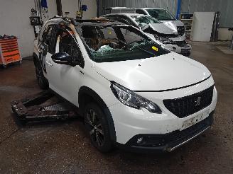 Peugeot 2008 2008 (CU) MPV 1.2 12V e-THP PureTech 110 (EB2DT(HNZ)) [81kW]  (01-2015=
/12-2019) picture 2