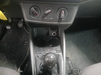 Seat Ibiza Ibiza IV (6J5) Hatchback 5-drs 1.2 TDI Ecomotive (CFWA) [55kW]  (06-20=
10/05-2015) picture 17