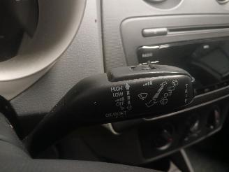 Seat Ibiza Ibiza IV (6J5) Hatchback 5-drs 1.2 TDI Ecomotive (CFWA) [55kW]  (06-20=
10/05-2015) picture 15