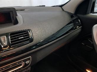 Renault Mégane Megane III Grandtour (KZ) Combi 5-drs 1.4 16V TCe 130 (H4J-700(H4J-A7)=
) [96kW]  (05-2009/02-2016) picture 15