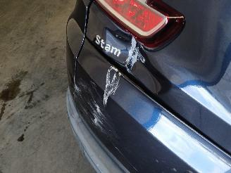 Renault Mégane Megane III Grandtour (KZ) Combi 5-drs 2.0 16V CVT (M4R-F713) [103kW]  =
(05-2009/02-2016) picture 22