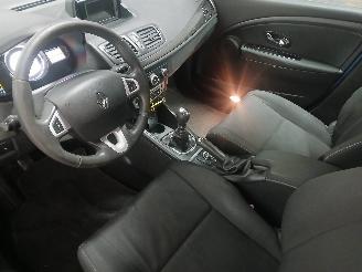 Renault Mégane Megane III Grandtour (KZ) Combi 5-drs 1.5 dCi 110 (K9K-636(K9K-A6)) [8=
1kW]  (02-2009/04-2016) picture 12