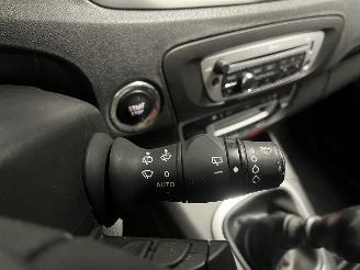 Renault Scenic Scénic III (JZ) MPV 1.2 16V TCe 115 Energy (H5F-400(H5F-A4)) [85kW] =
 (04-2012/09-2016) picture 15