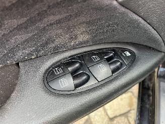 Mercedes E-klasse E (W211) Sedan 2.2 E-220 CDI 16V (OM646.961) [110kW]  (03-2002/12-2008=
) picture 12