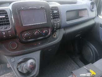 Opel Vivaro Vivaro Van 1.6 CDTI 95 Euro 6 (R9M-413(R9M-H4)) [70kW]  (03-2016/12-20=
19) picture 14