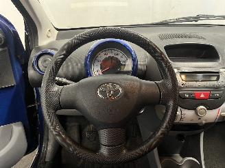 Toyota Aygo Aygo (B10) Hatchback 1.0 12V VVT-i (1KR-FE) [50kW]  (07-2005/05-2014) picture 21