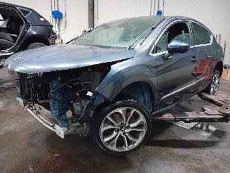 Salvage car Citroën DS4 DS4 (NX) Hatchback 1.6 16V THP Racing (EP6CDTX(5FU)) [147kW]  (04-2011=
/07-2015) 2012/10