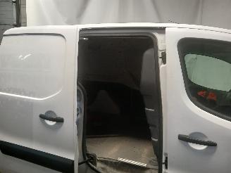 Peugeot Partner Partner (GC/GF/GG/GJ/GK) Van 1.6 HDI, BlueHDI 75 (DV6FE(BHW)) [55kW]  =
(07-2011/12-2018) picture 11