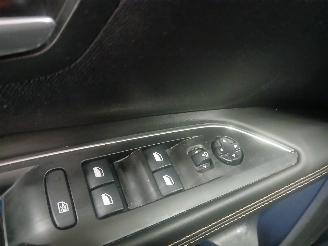 Peugeot 5008 5008 II (M4/MC/MJ/MR) MPV 1.2 12V e-THP PureTech 130 (EB2DTS(HNY)) [96=
kW]  (12-2016/12-2024) picture 13